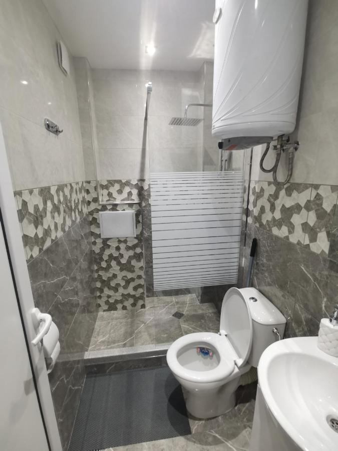 Апартамент За Нощувка, Център! Stara Zagora Ngoại thất bức ảnh