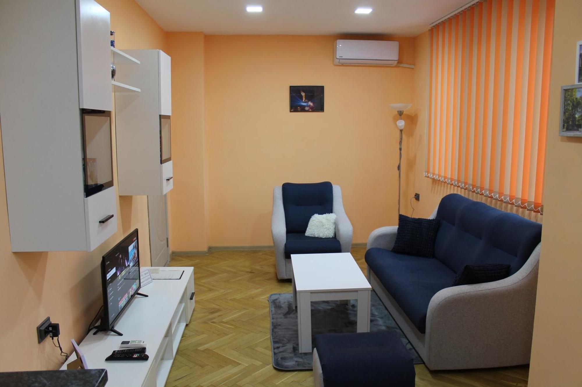 Апартамент За Нощувка, Център! Stara Zagora Ngoại thất bức ảnh